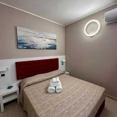 Blue E מלון דירות