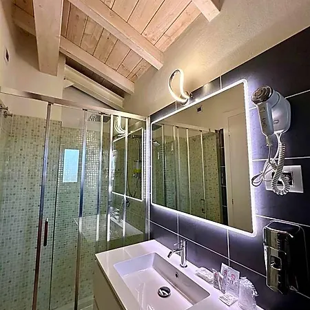 Blue E Apart-hotel
