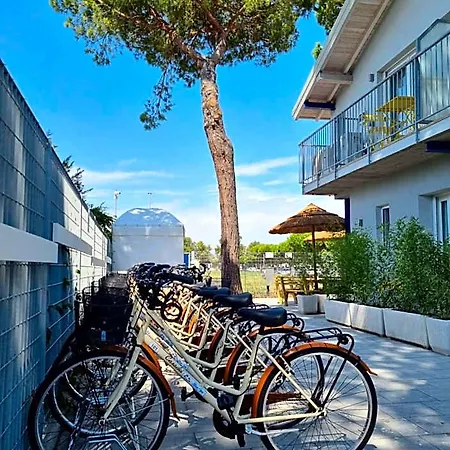 Apart-hotel Blue E 4*