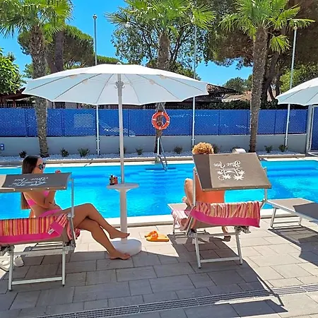 Blue E Apart-hotel 4*