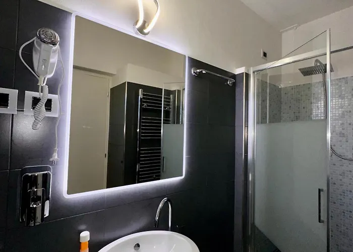 Blue E Apartmanhotel 4*